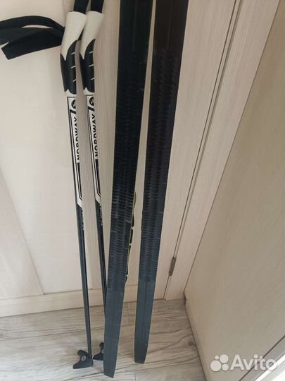 Лыжи беговые детские и ботинки