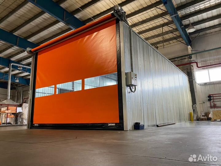 Рулонные скоростные ворота для автомоек