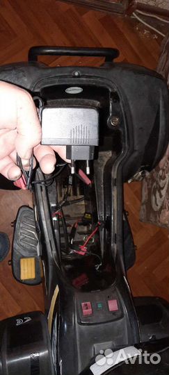 Детский квадроцикл на аккумуляторе бу