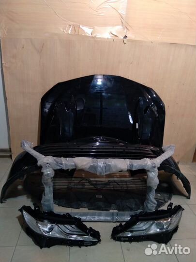 Передняя часть передняя Toyota Camry 9 V70