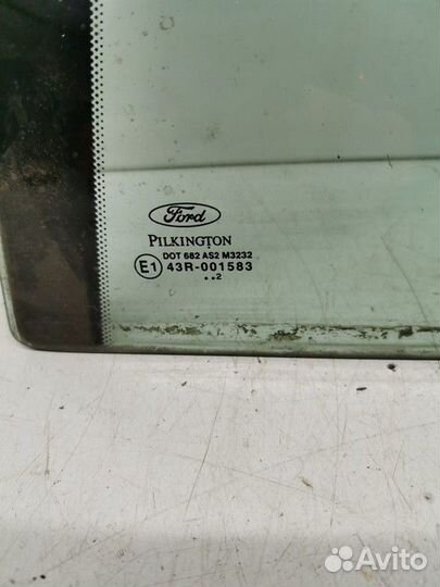 Стекло двери заднее правое (Ford Fusion)