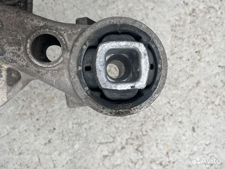 Подрамник bmw e60