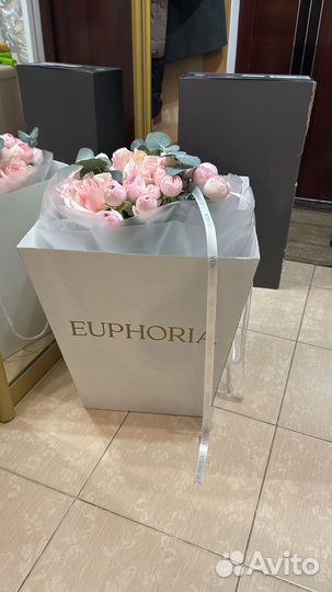 Свежий букет из роз Эфория