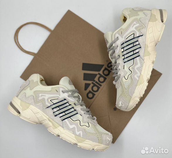 Кроссовки Adidas Bad Bunny Response CL