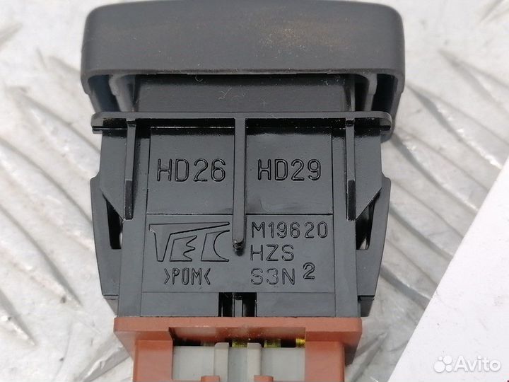 Кнопка ASC / ESP Honda Accord 7 2004 35300SEA003