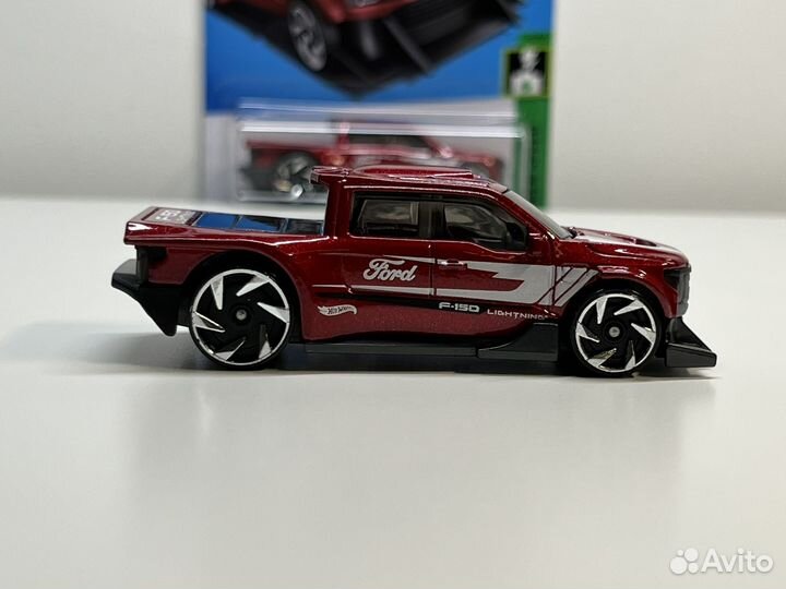 Hot wheels ford f-150 lightning custom