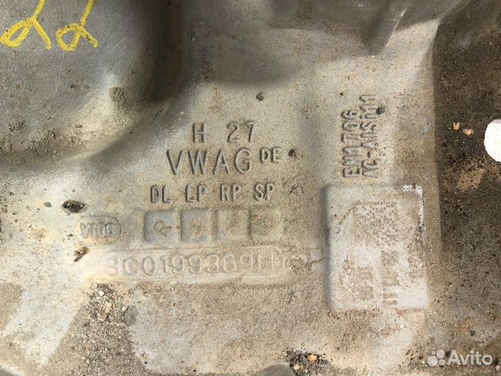 Подрамник передний Volkswagen Passat B7 cffb 2.0