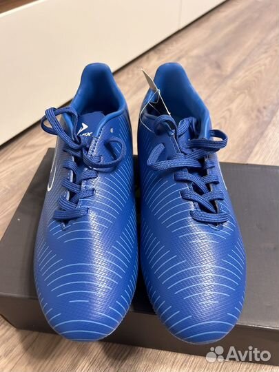 Футбольные бутсы demix 37р