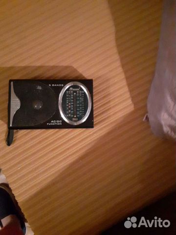 Радио приемник транзисторный