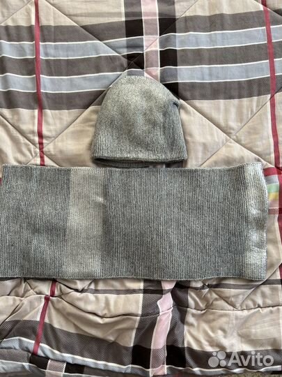 Шапака и шарф