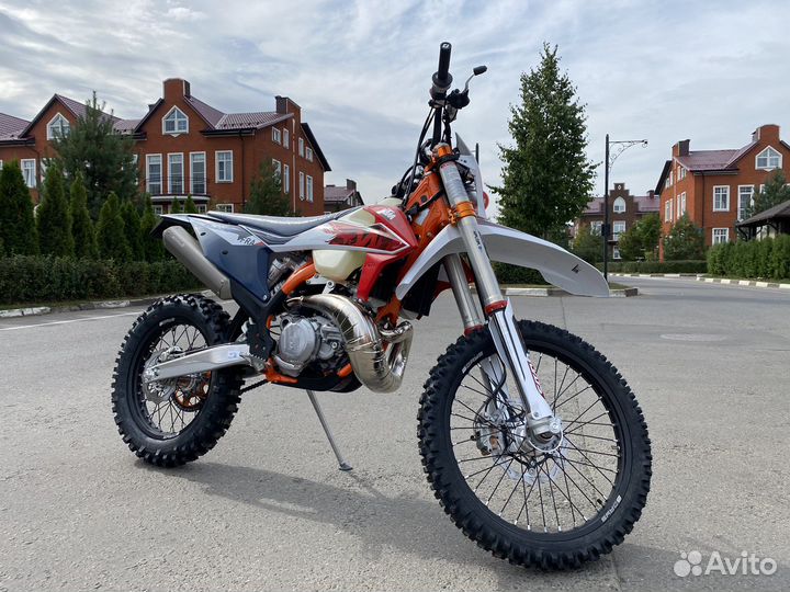 KTM EXC 300 SIX days 2023 в наличии