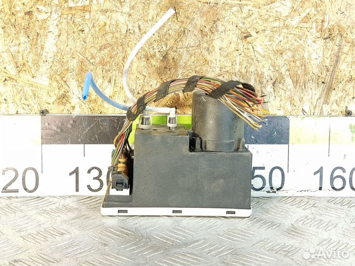 Компрессор центрального замка Audi A3 1996 2003