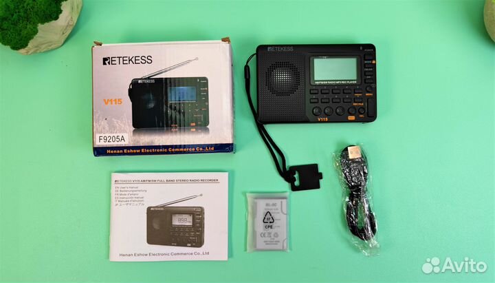 Радиоприемник Retekess V115 с диктофоном и плером