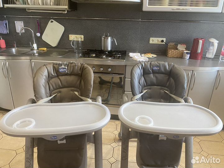 Стульчики для кормления Chicco Poly Magic Relax