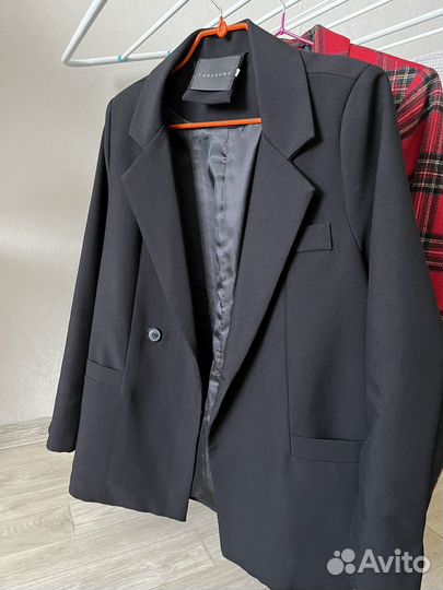 Пиджак женский 42 44