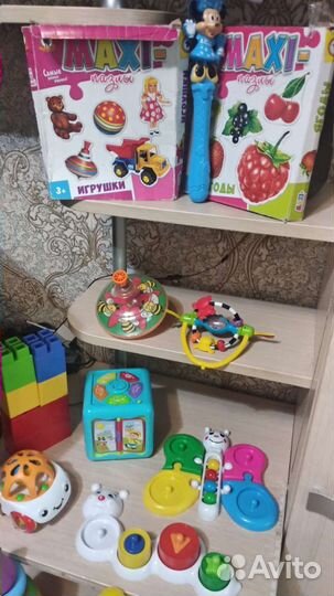 Развивающие игрушки в отличном состоянии