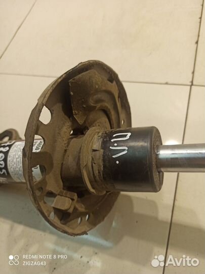 Амортизатор (передний, левый) (Kia K5 III)