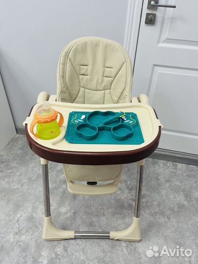 Стульчик для кормления luxmom