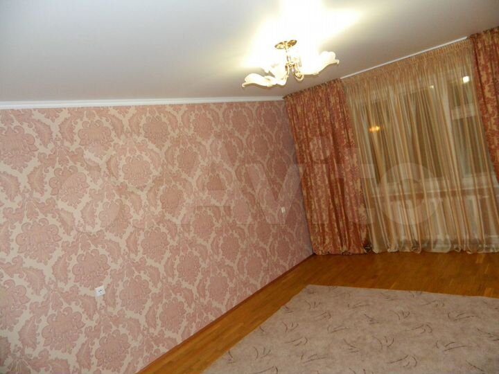 3-к. квартира, 77,8 м², 1/10 эт.