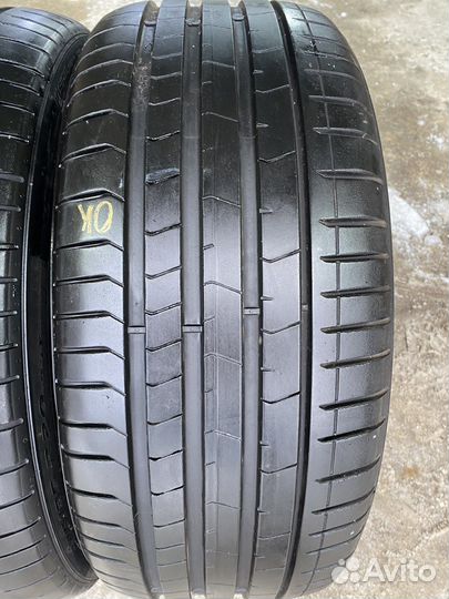Pirelli P Zero PZ4 245/35 R20