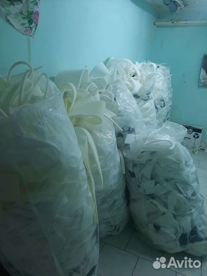 Обрезки паралона