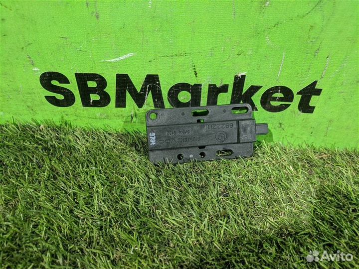 Антенна без ключевого доступа задняя правая Bmw X5