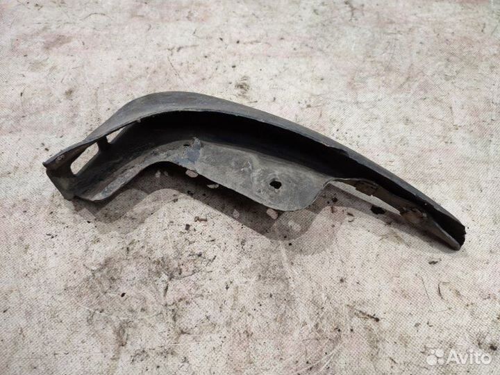 Брызговик задний левый Audi A4 B6 ALT 2003