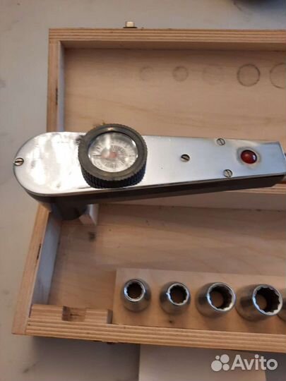 Динамометрический ключ