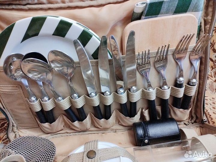 Чемодан для пикника