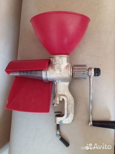 Соковыжималка ручная