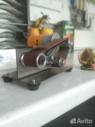 Гриндер ленточный, шлифовальный станок