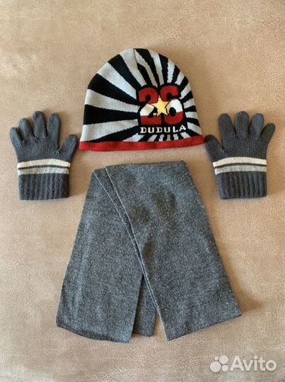 Шарф шапка и перчатки