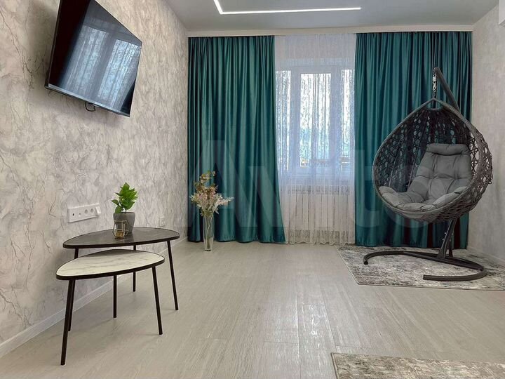 2-к. квартира, 64 м², 14/17 эт.