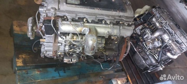 Двигатель 4м51 рядный мех. ммс кантер фусо