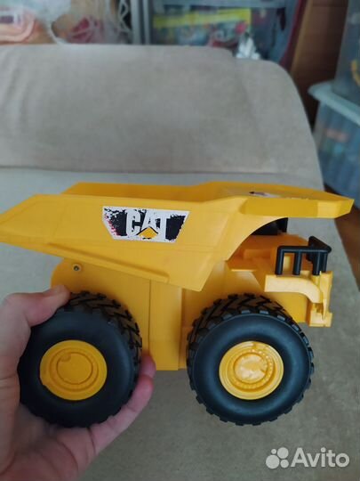 Машина самосвал игрушка