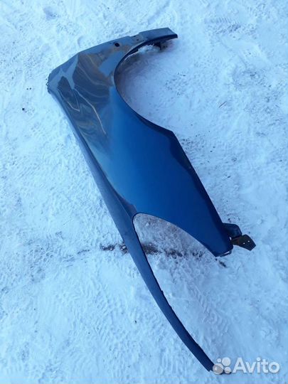 Крыло переднее левое пежо 607