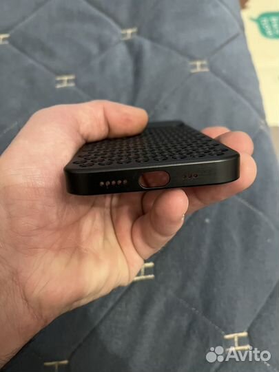 Чехол на iPhone 13 алюминий черный металл