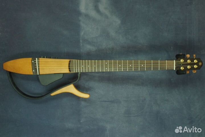 Yamaha Silent SLG110S