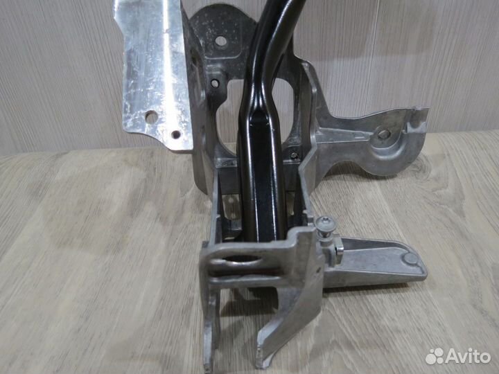 Педаль тормоза Audi Q7 4M