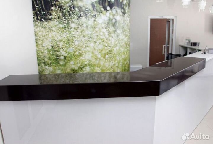 Ресепшн для бара из искусственного камня