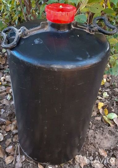 Продам флягу 60 литров и бочку 127 литров