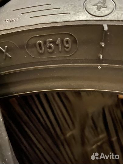 Michelin pilot road 5 120/70 ZR17M/C (58W)