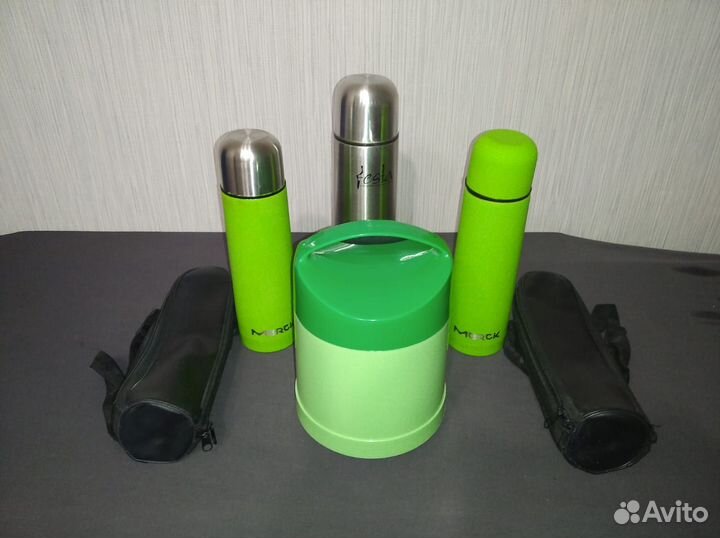 Разные термосы, цена за все вместе