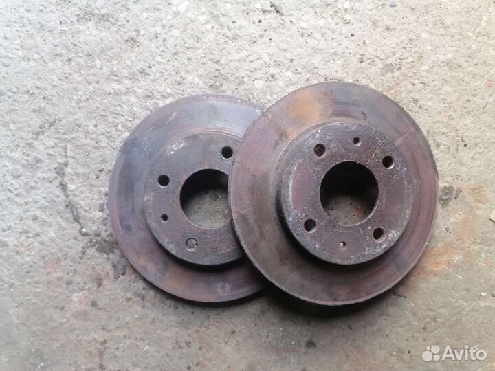 Диск тормозной Митсубиси Галант 7