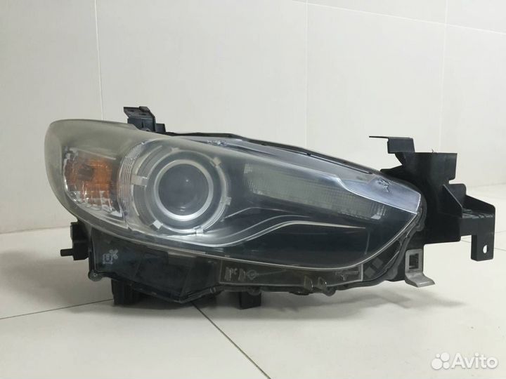 Фара правая Mazda Mazda6