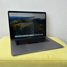 Macbook pro 15 2018 i7 32 gb