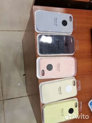 Чехлы на iPhone Silicone Case
