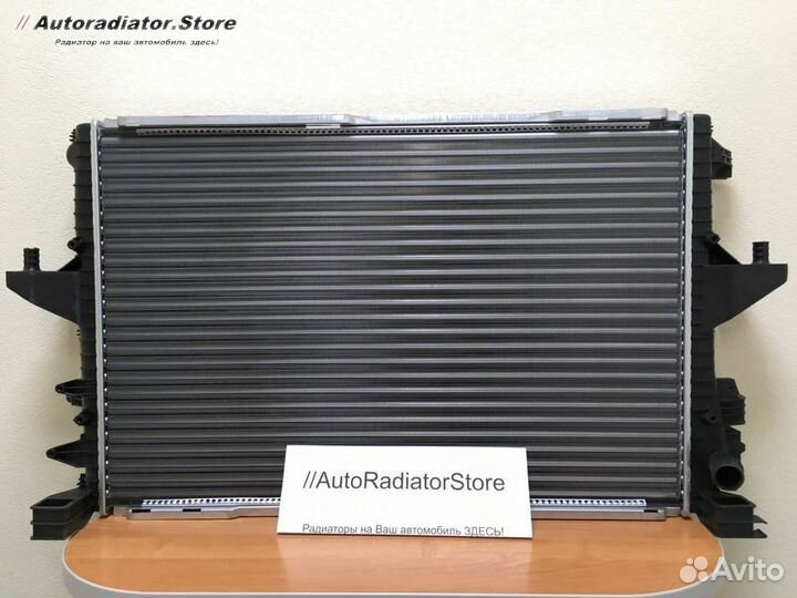 Радиатор охлаждения Volkswagen Transporter 03