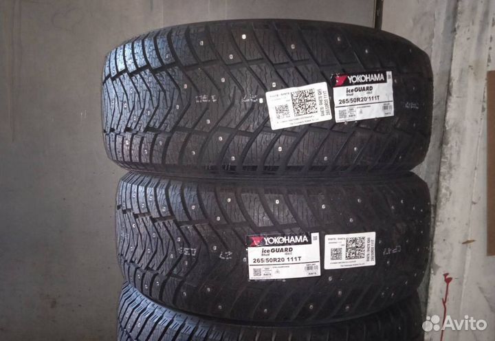 Yokohama IceGuard Stud IG65 265/50 R20 111T