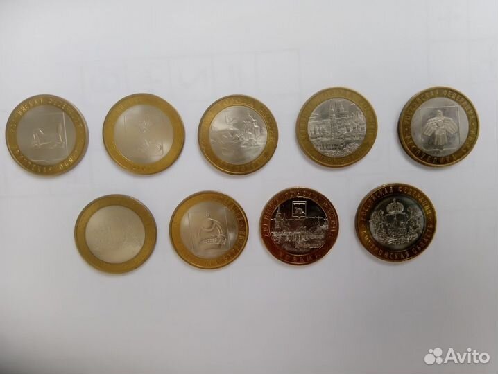 Коллекционные100, 25,10,1р. монеты,кокарды / обмен
